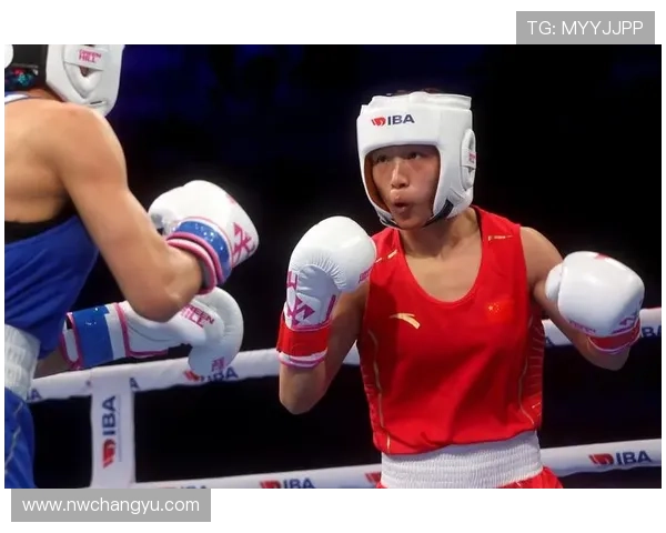 本土选手在世界泰拳锦标赛中称霸擂台 展现无敌实力与决心 本土选手在世界泰拳锦标赛中称霸擂台 展现无敌实力与决心